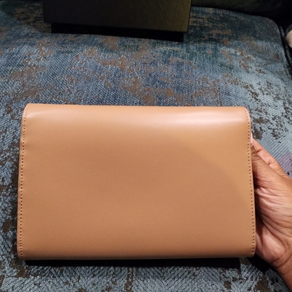 YSL Wallet on Chain - Picture 11 of 12